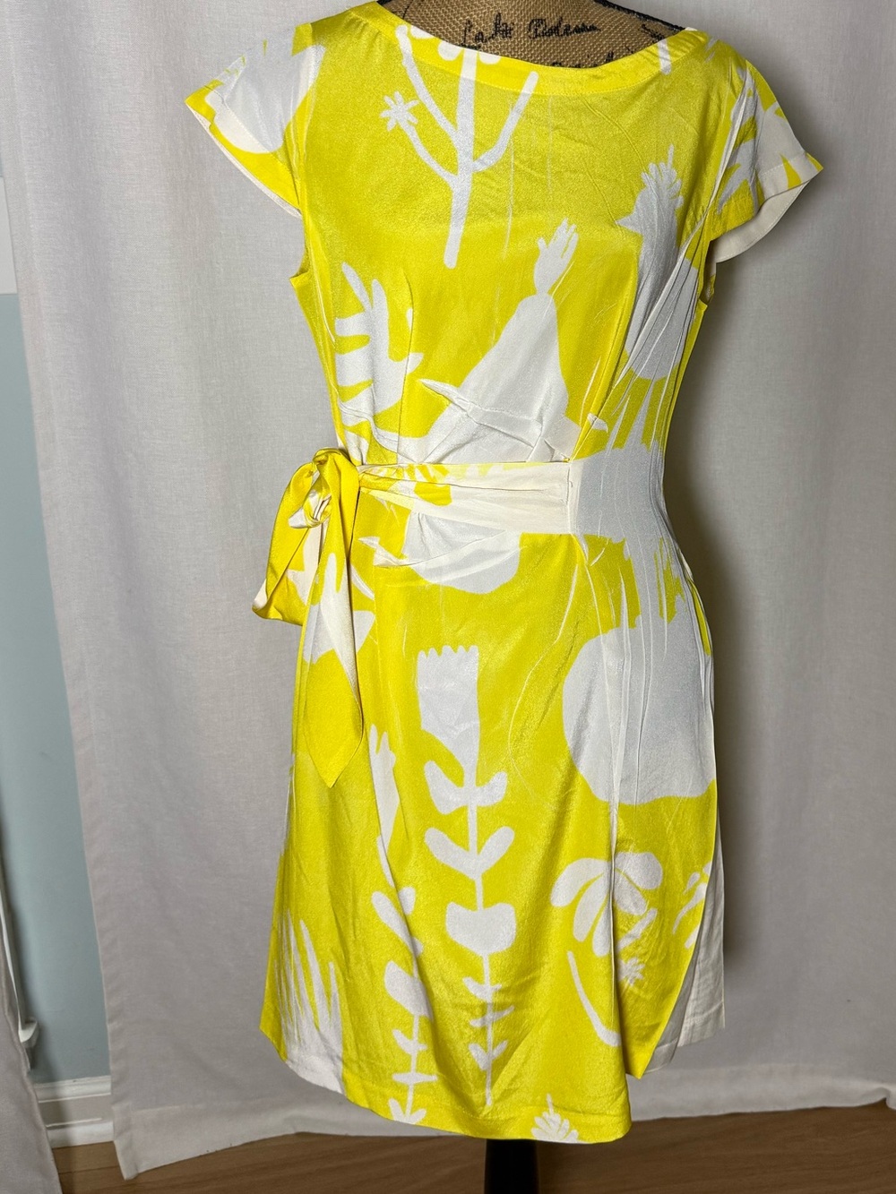Yellow & White Floral Tie-Waist Mini Dress